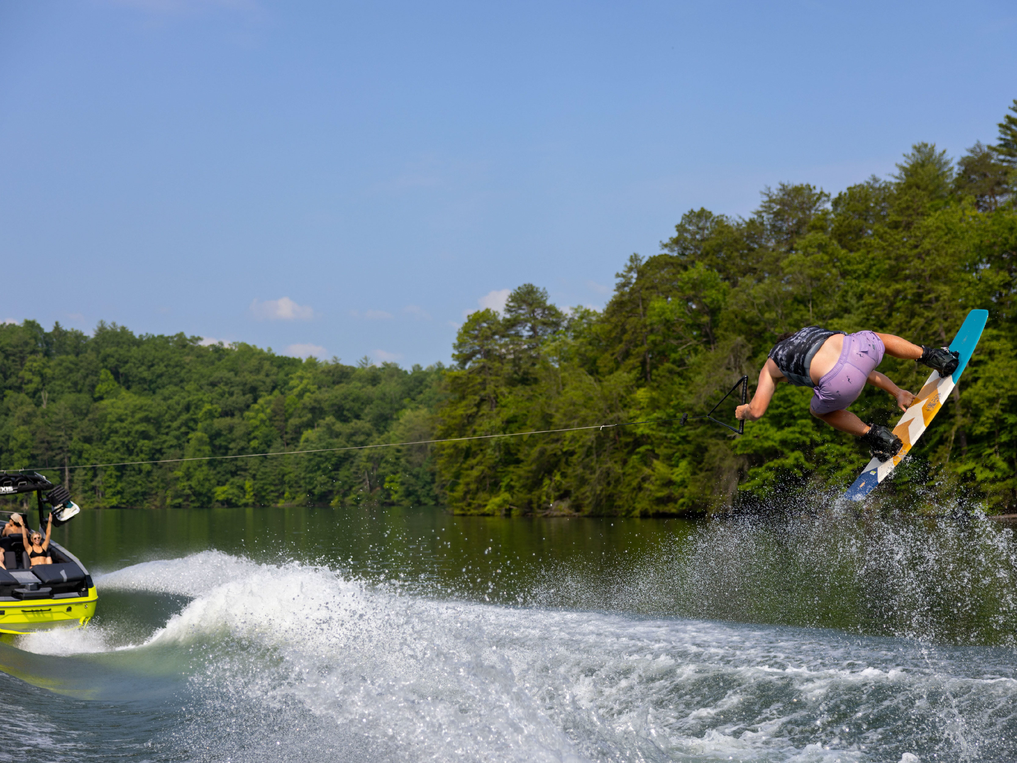 Wake Boat Etiquette: How To Wake Responsibly With Your Axis